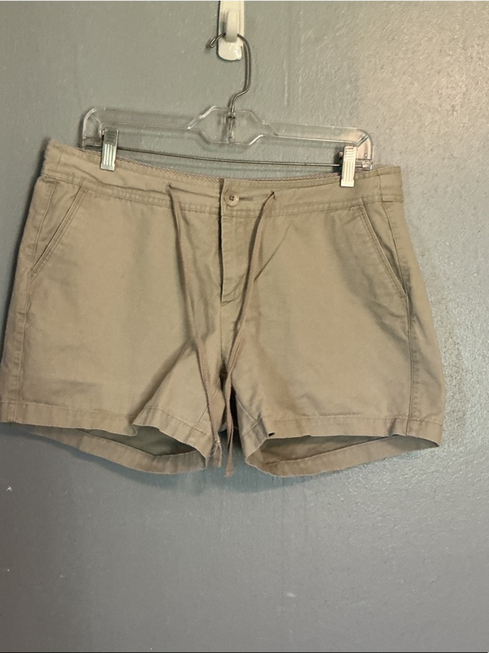 Gander Mountain Guide Series Women's Khaki Drawstring Shorts Sz 12